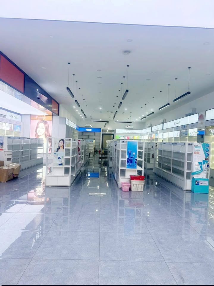 Mặt bằng kinh doanh cho thuê đường Số 7, Bình Trị Đông B, 552m² - Vị trí đắc địa, sẵn sàng hoạt động!