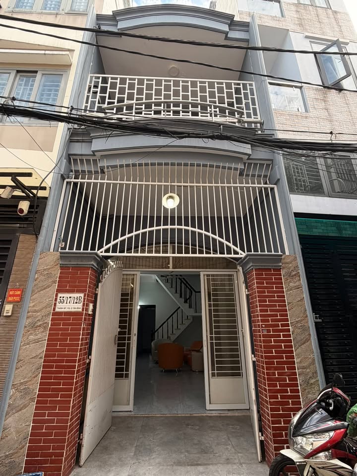 Nhà nguyên căn hẻm xe hơi Thành Mỹ, Tân Bình 54m² giá 11 triệu - An ninh, gần chợ!