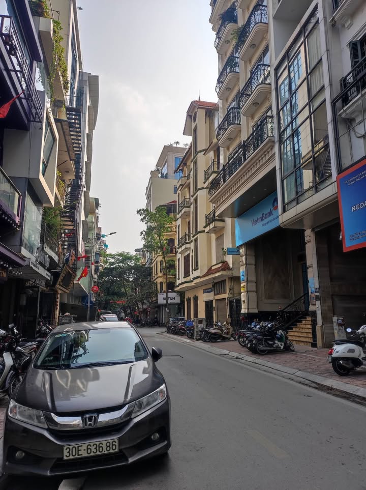 Nhà mặt phố Phạm Hồng Thái, Ba Đình 59m² giá thỏa thuận - Kinh doanh sầm uất!