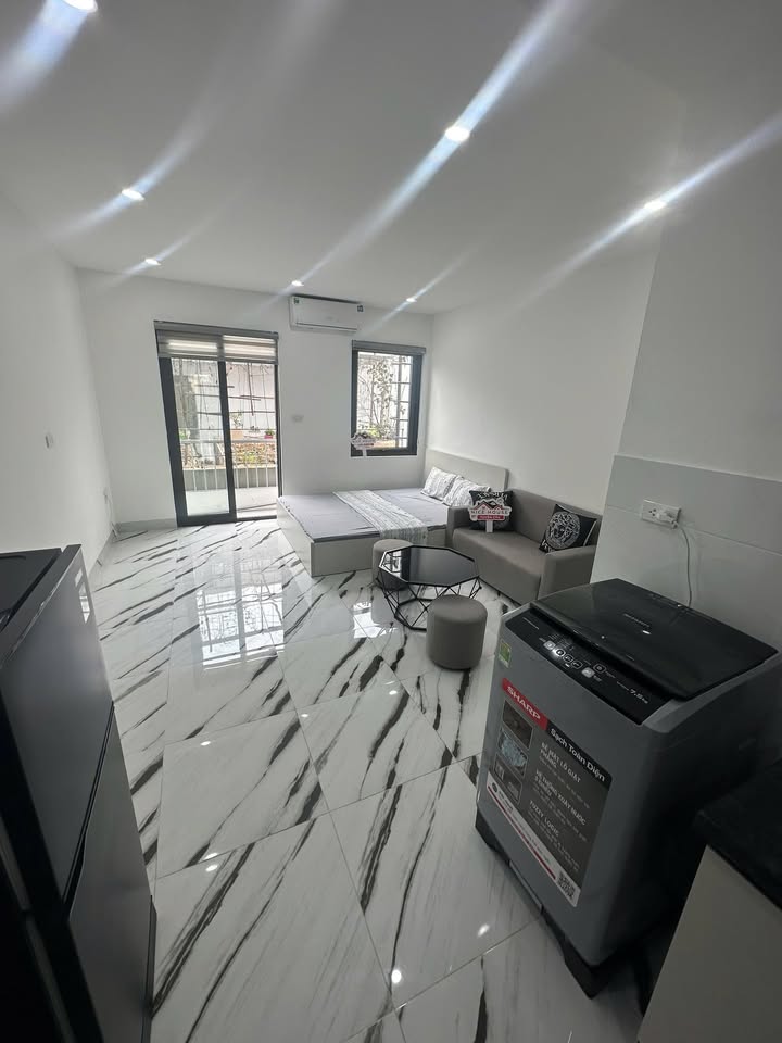 Cho thuê Studio tại Tây Hồ 30m² giá thỏa thuận - Ban công rộng thoáng