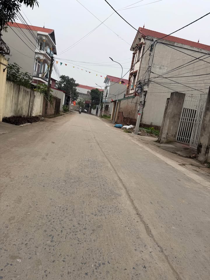 Đất nền Ninh Xá, Thuận Thành, Bắc Ninh 56m² giá 2 tỷ - Sổ đỏ chính chủ, ô tô vào tận nơi!