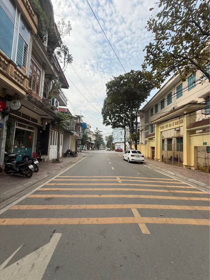 FrontHouse kinh doanh Phố Mới Lào Cai 80m² giá 3.5 tỷ - Đầu tư sinh lời ngay!