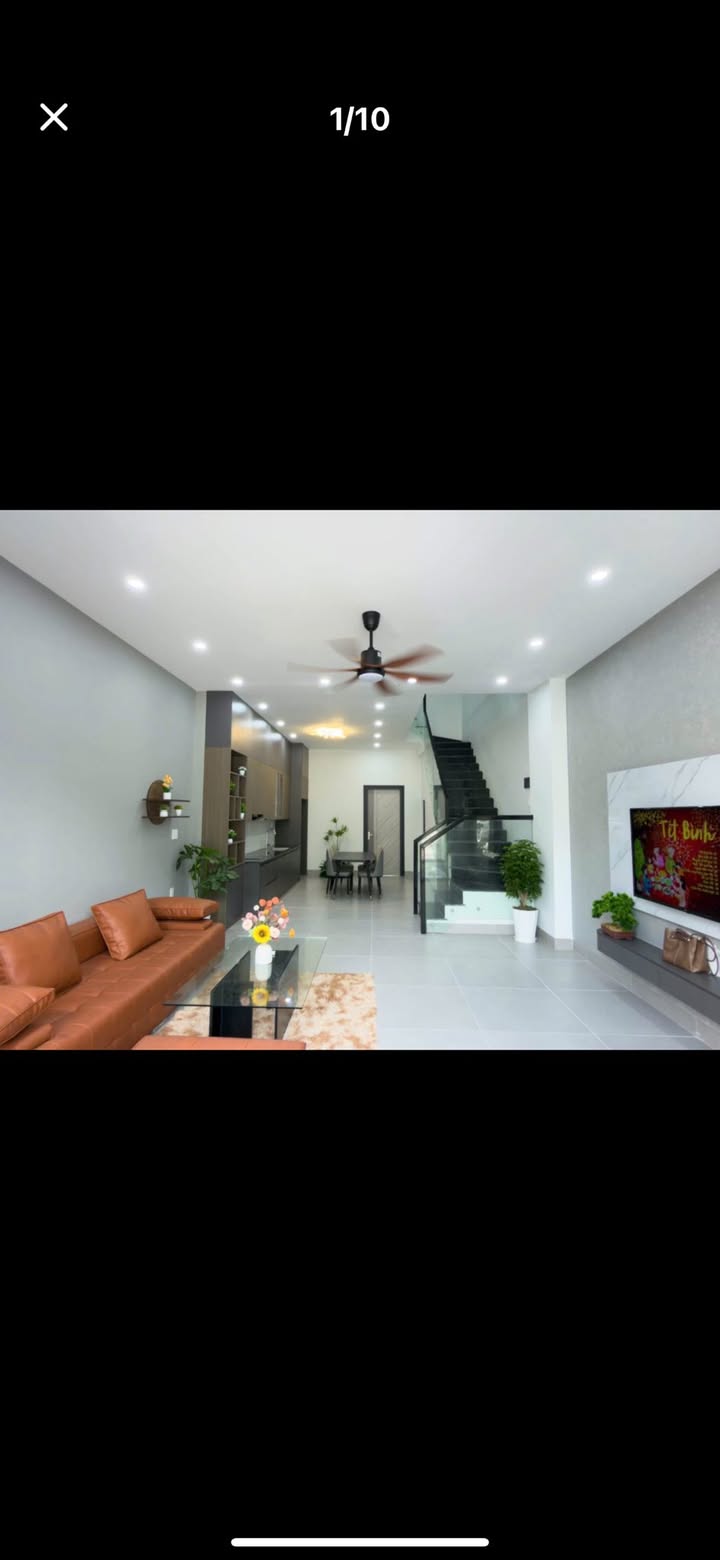 Nhà 3 tầng chính chủ Cam Đường 100m² giá 4.3 tỷ - Thiết kế hiện đại, vào ở ngay!