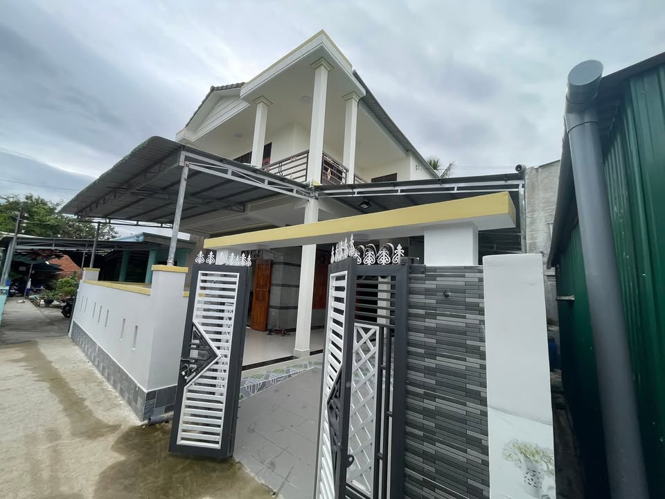 Nhà 1 Trệt 1 Lầu tại Trà Long 1, Cam Ranh - Diện tích 187m², Giá thỏa thuận!