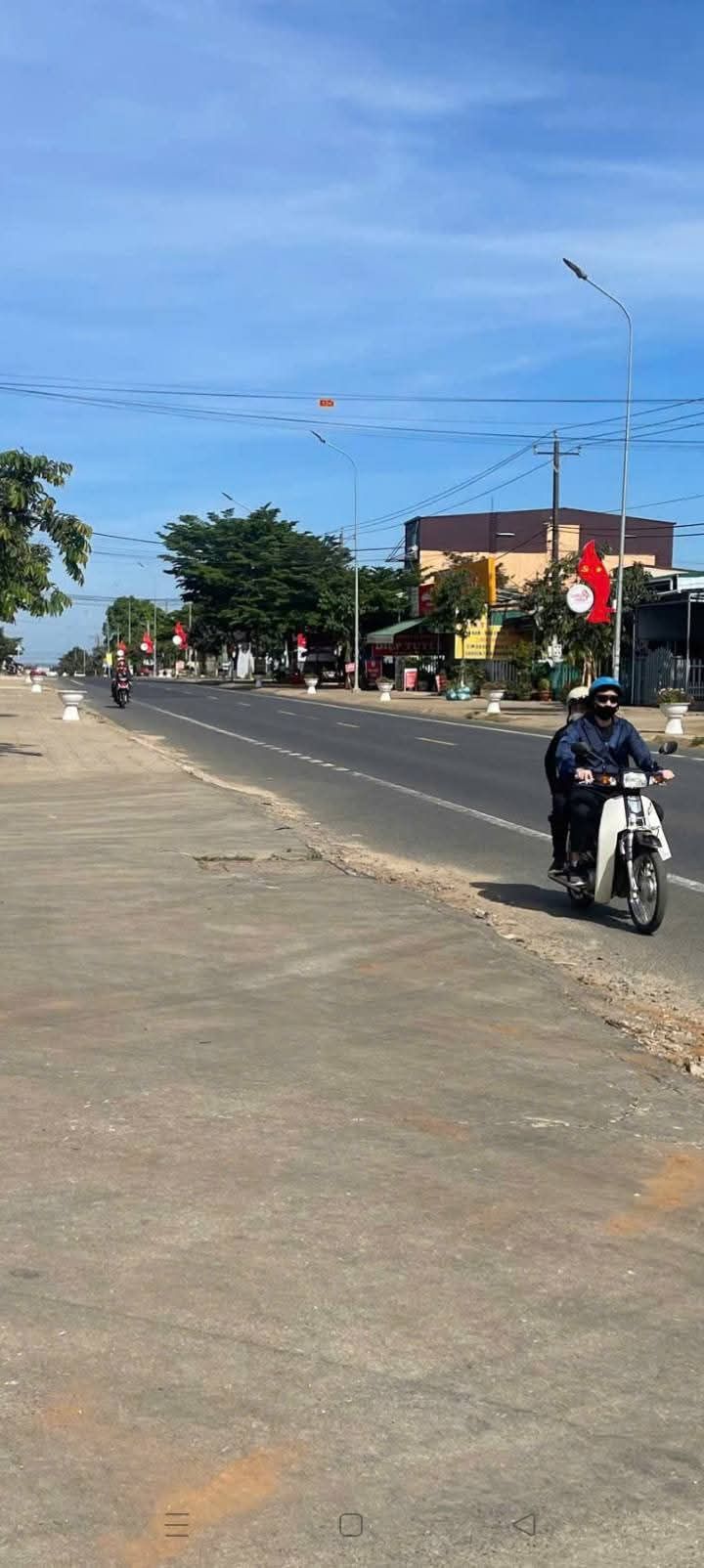 Đất thổ cư 400m² Quốc lộ 20 Lộc An giá 140 triệu - Đầu tư sinh lời nhanh!