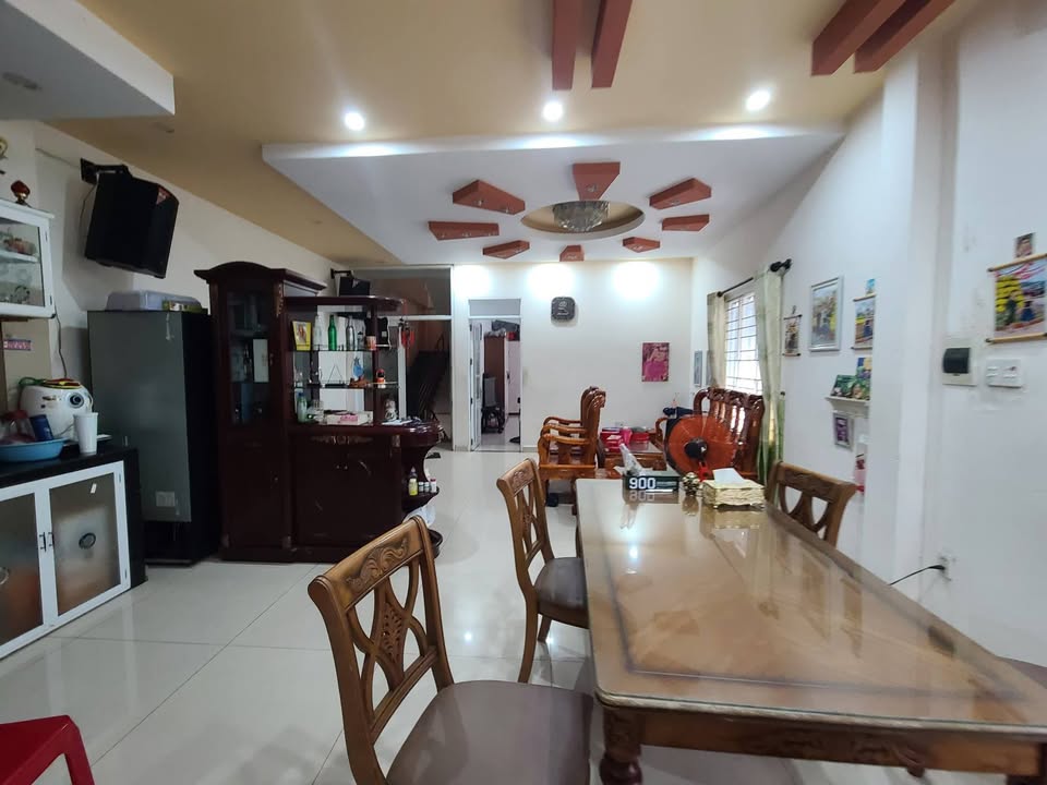 Nhà mặt phố lô góc Ông Ích Khiêm Đà Nẵng 107m² giá 19 tỷ - Đầu tư sinh lời tốt!