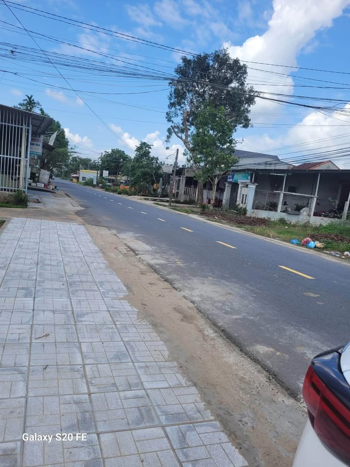 Đất mặt tiền Hoàng Văn Thụ, Quảng Ngãi 102m² giá 1.3 tỷ - Đầu tư sinh lời ngay!