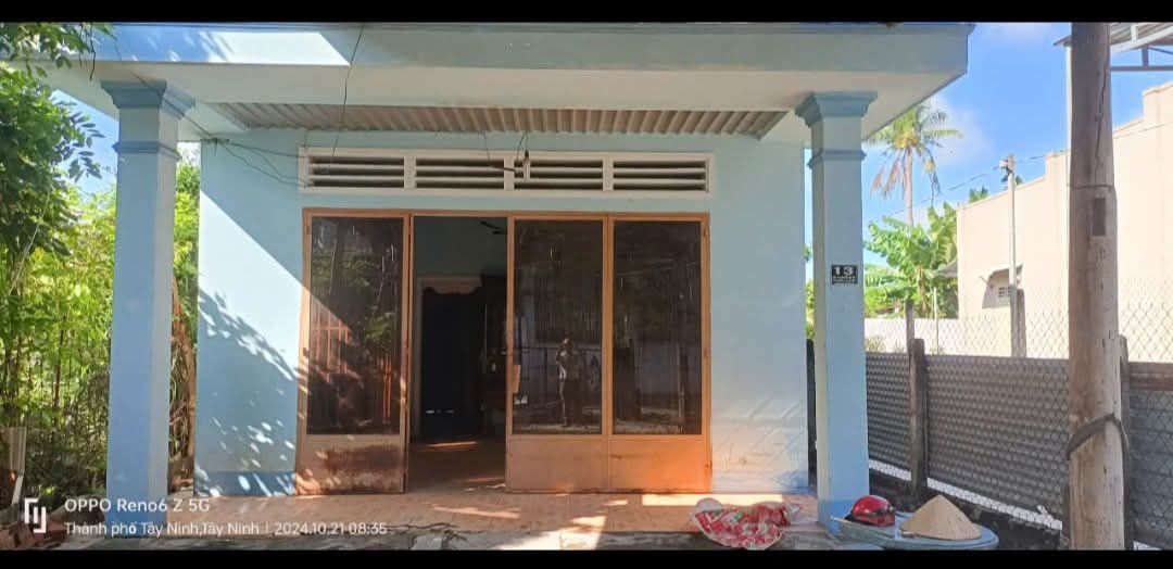 Nhà cho thuê tại phường 4, Tây Ninh 252m² giá 2.5 triệu - Gần chợ và trường học!