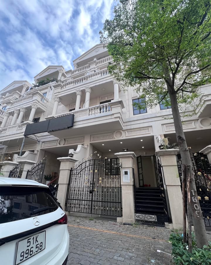 Nhà phố cho thuê tại Cityland Park Hills Gò Vấp 100m² giá 42 triệu - Phù hợp làm văn phòng, spa!