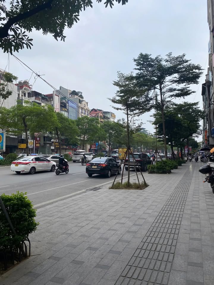 Đất nền mặt tiền đường Bắc Nam Quốc Oai 215m² giá 30 tỷ - Cơ hội đầu tư sinh lời!