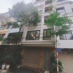 Nhà phố Hoàng Quốc Việt 65m² giá 27 tỷ - Thiết kế hiện đại, kinh doanh tốt!