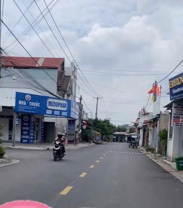 Đất liền kề Biên Hòa 200m² giá 5 tỷ - Vị trí kinh doanh đắc địa!