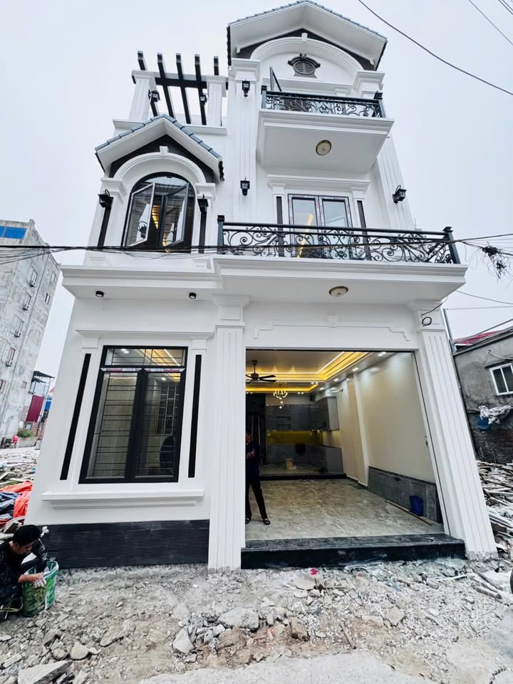 Nhà 3 tầng đẹp tại Vĩnh Khê, An Đồng, An Dương 67m² giá 4.3 tỷ - Ô tô đỗ cửa!