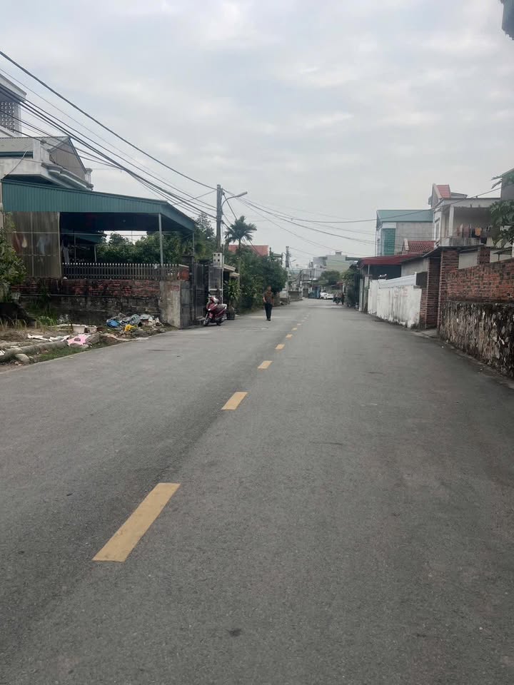 Đất nền Hạ Long 133m² giá 1.XX tỷ - Mặt tiền rộng, ô tô đỗ cửa!