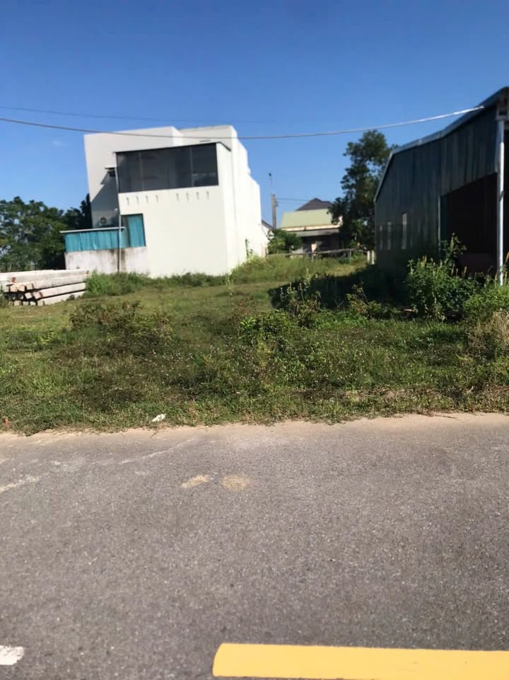 Đất nền Khu phố 7, Đông Thanh, Đông Hà 200m² giá 1.1 tỷ - Đường nhựa 13m thông thoáng!