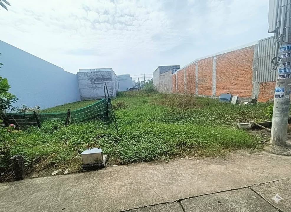 Đất nền đẹp tại xã Phong Nẫm, Phan Thiết 100m² giá 680 triệu - Tiềm năng tăng giá cao!