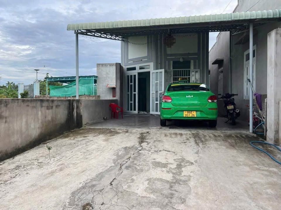 Nhà cấp 4 Phong Nẫm Phan Thiết 150m² giá 990 triệu - Sổ hồng đầy đủ!