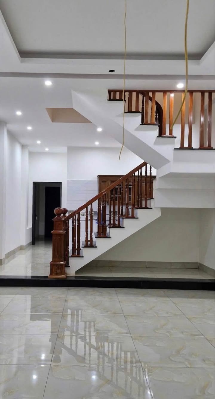 Nhà 2 tầng tại Bình Minh, Lào Cai 103m² giá 2.686 tỷ - Pháp lý đầy đủ, sẵn sàng ở ngay!