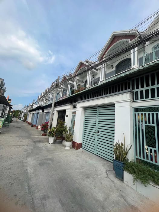 Nhà 1 Trệt 1 Lầu Tân Kim 76m² giá 2.15 tỷ - Sẵn sàng vào ở ngay!