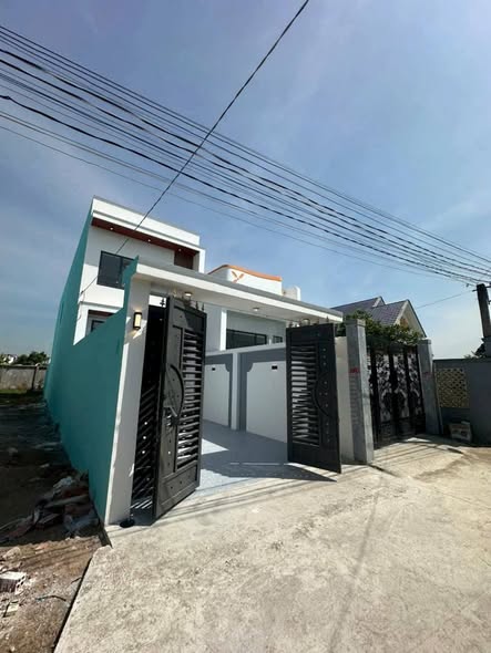 Nhà gác lửng 132m² tại Ấp Thanh Ba, Long An - Giá chỉ 2.38 tỷ, xe hơi vào tận nhà!