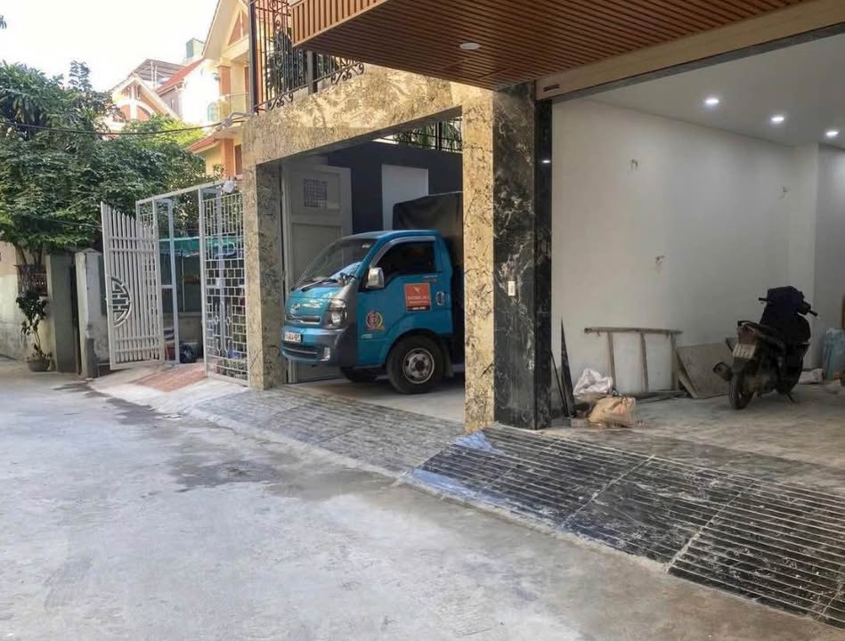 Nhà riêng Xuân Đỉnh 30m² giá thỏa thuận - Mặt tiền 3.3m, cách ô tô chỉ 1 bước!