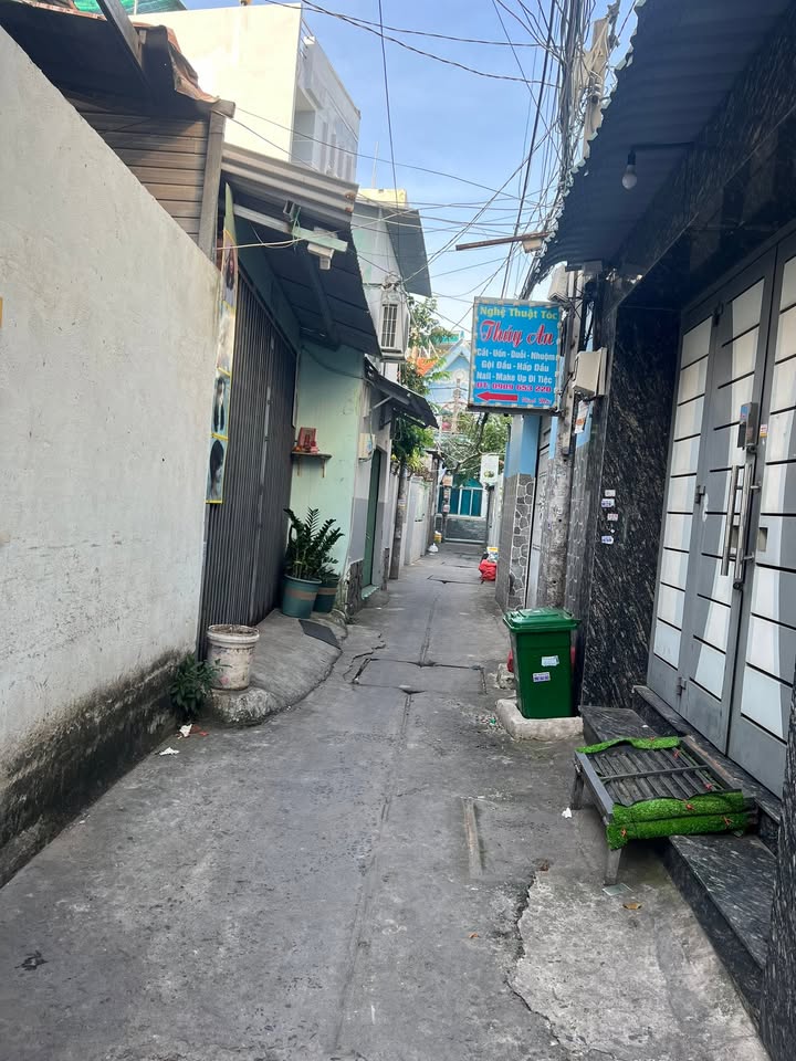 Căn hộ Dịch vụ Hẻm 2,5 - Phạm Thế Hiển, 87m² giá 12.8 tỷ - Sẵn sàng vào ở ngay!