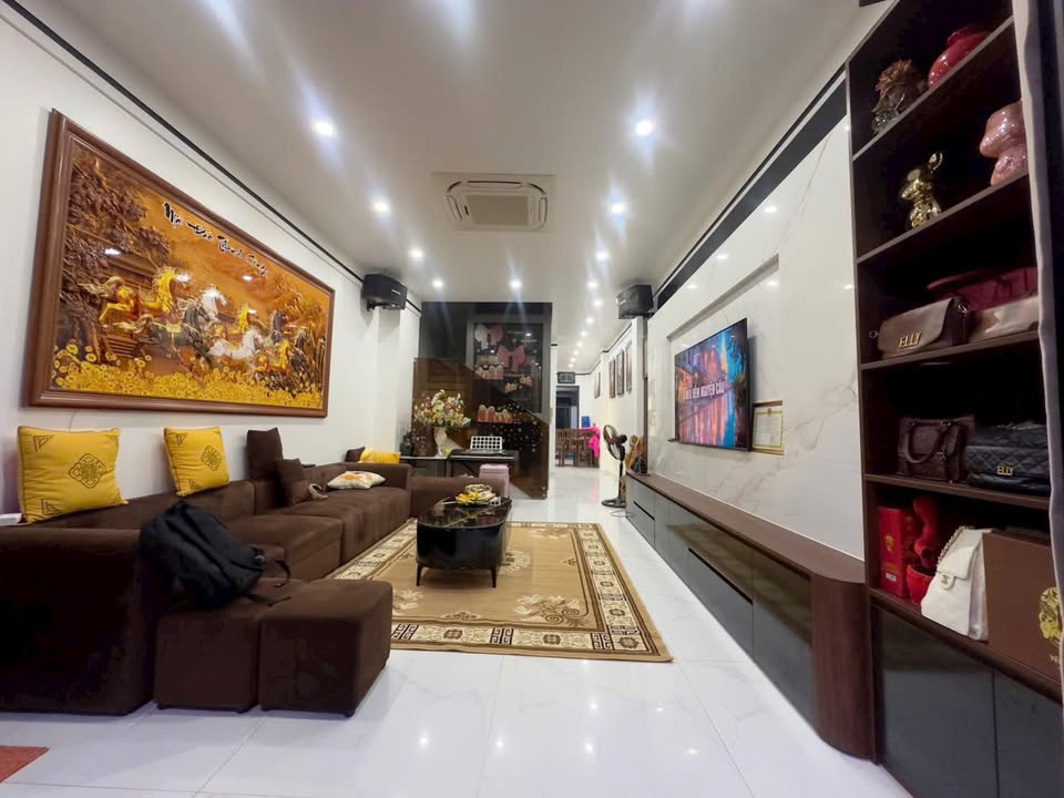 Nhà phố Zenvilla Hòa Bình 60m² giá 5 tỷ - Thiết kế hiện đại, có thang máy!