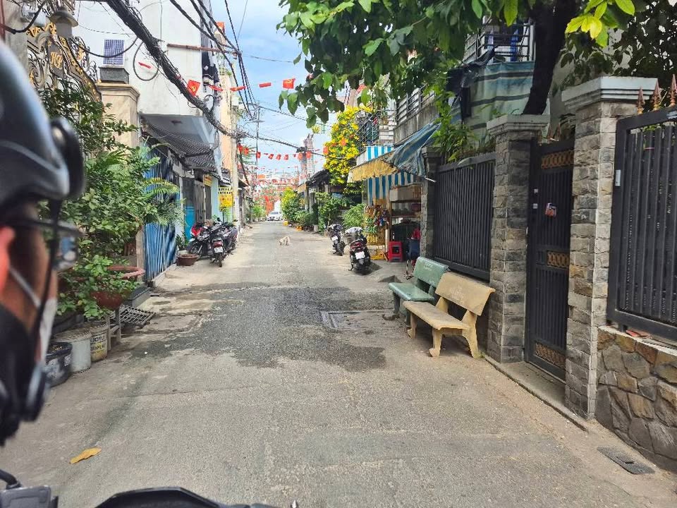 Nhà phố Trần Thái Tông, Tân Bình 20m² giá 3.5 tỷ - Vị trí đẹp, gần chợ và trường học!