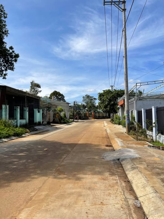 Đất nền mặt tiền Văn Cao, Pleiku 280m² giá chỉ 1 tỷ - Sổ đỏ chính chủ