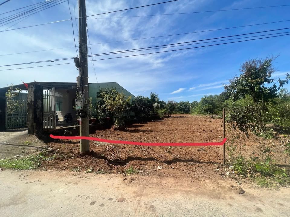 Đất nền Cửa Dương, Phú Quốc 700m² giá 2 tỷ - Đầu tư sinh lời ngay!