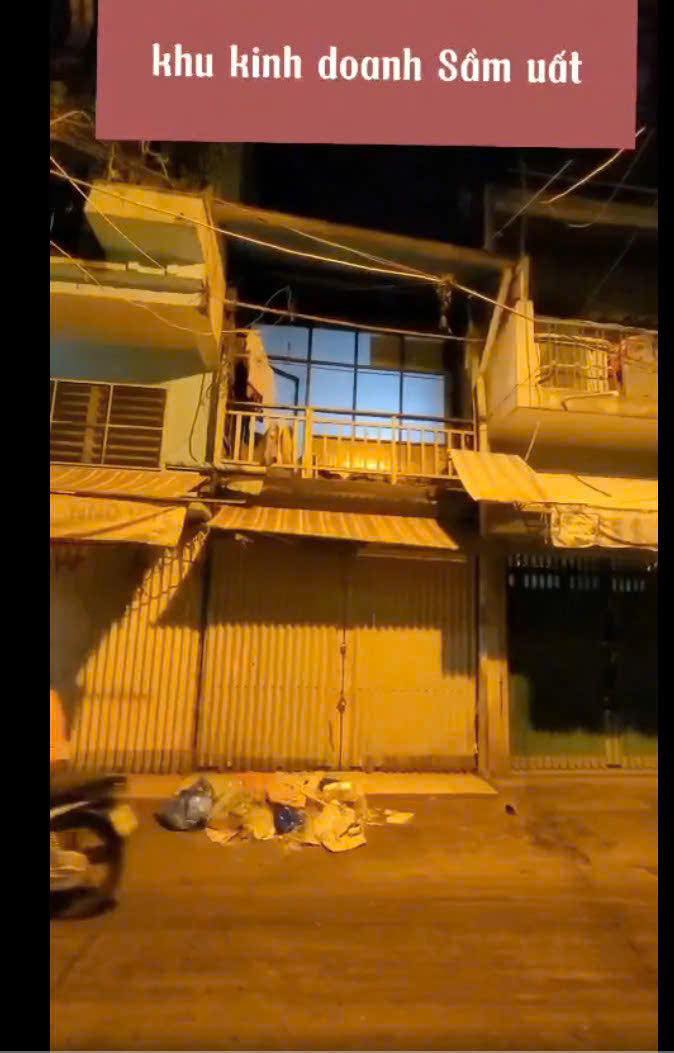 Nhà mặt tiền Lê Văn Linh, phường 12, quận 4, 25.7m² giá 5.5 tỷ - Tiềm năng kinh doanh lớn!