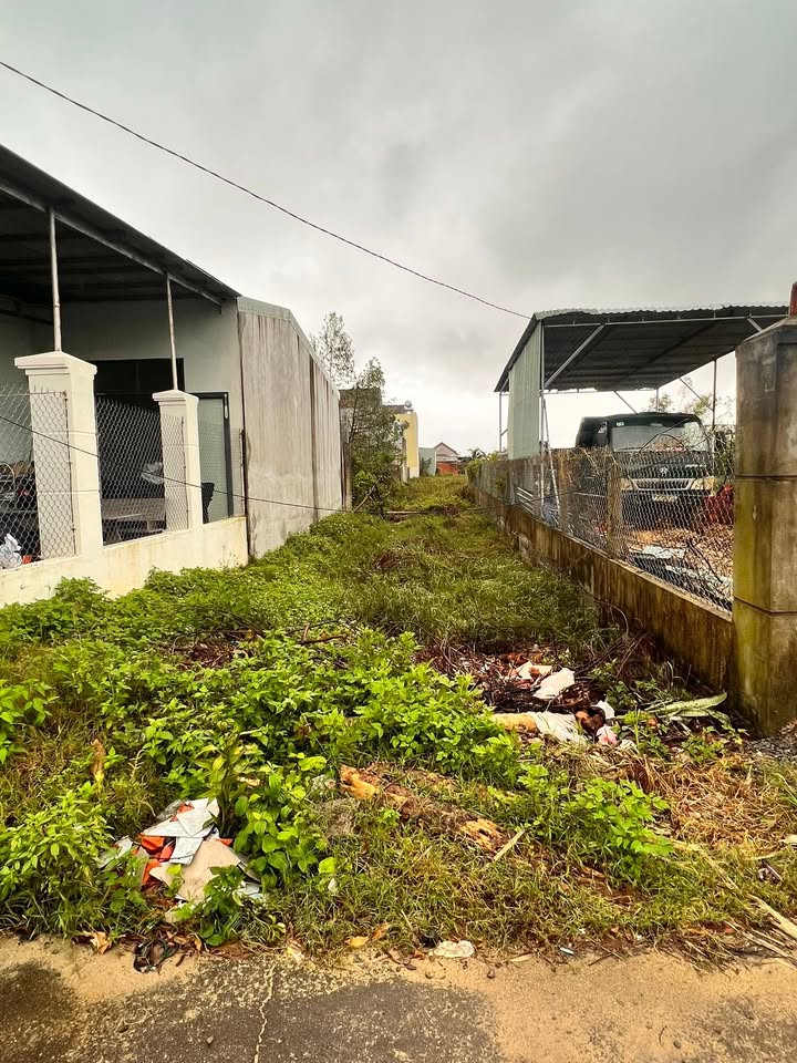 Đất mặt tiền Nguyễn Hữu Quang, Ngô Mây, 184m² giá 1.2 tỷ - Khu dân trí cao!