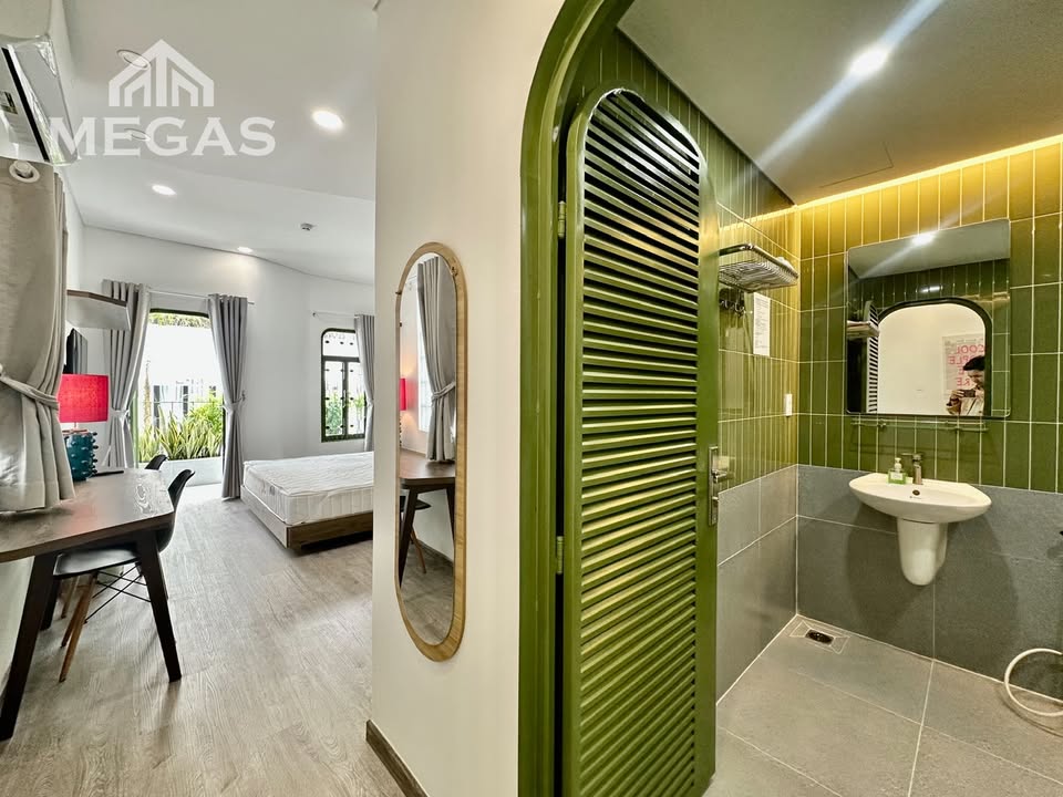 Phòng cho thuê đẹp tại đường Trần Hưng Đạo, Quận 1 - Nội thất đầy đủ, giá cả thỏa thuận!