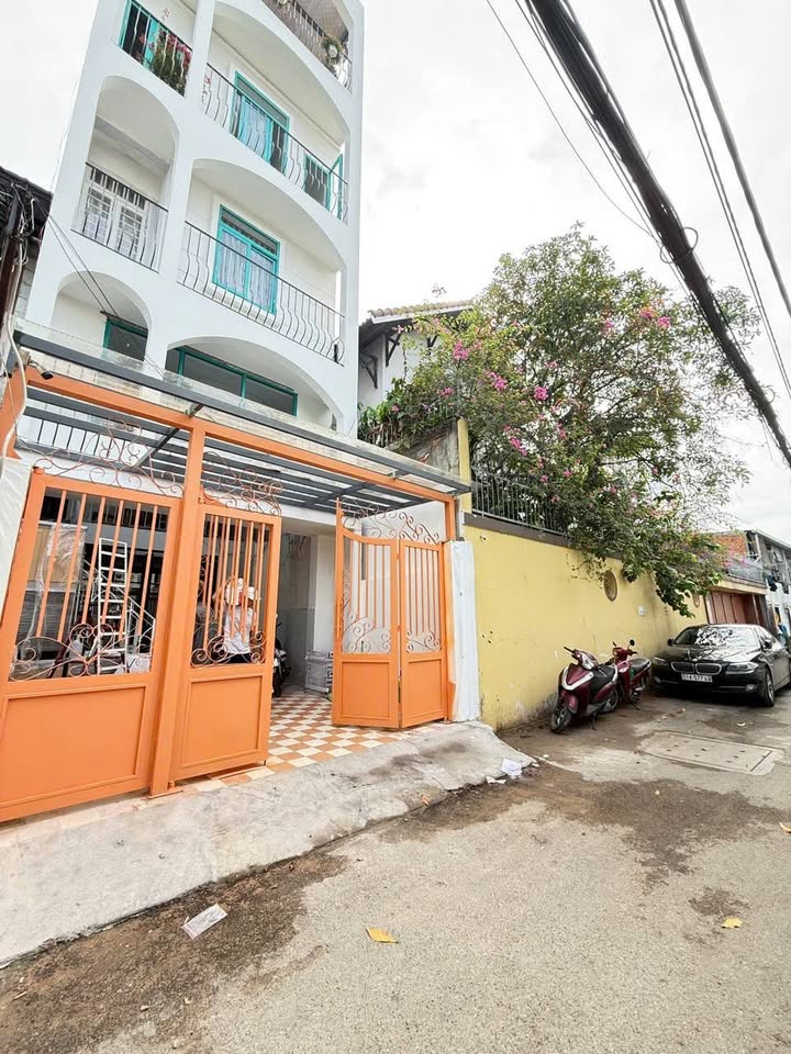 Căn hộ dịch vụ Thảo Điền 98m² giá 27.8 tỷ - Dòng tiền ổn định ngay hôm nay!