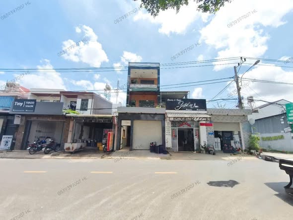 Nhà mặt tiền đường Trần Nhật Duật, Buôn Ma Thuột 110m² giá 17 triệu - Kinh doanh thuận lợi!