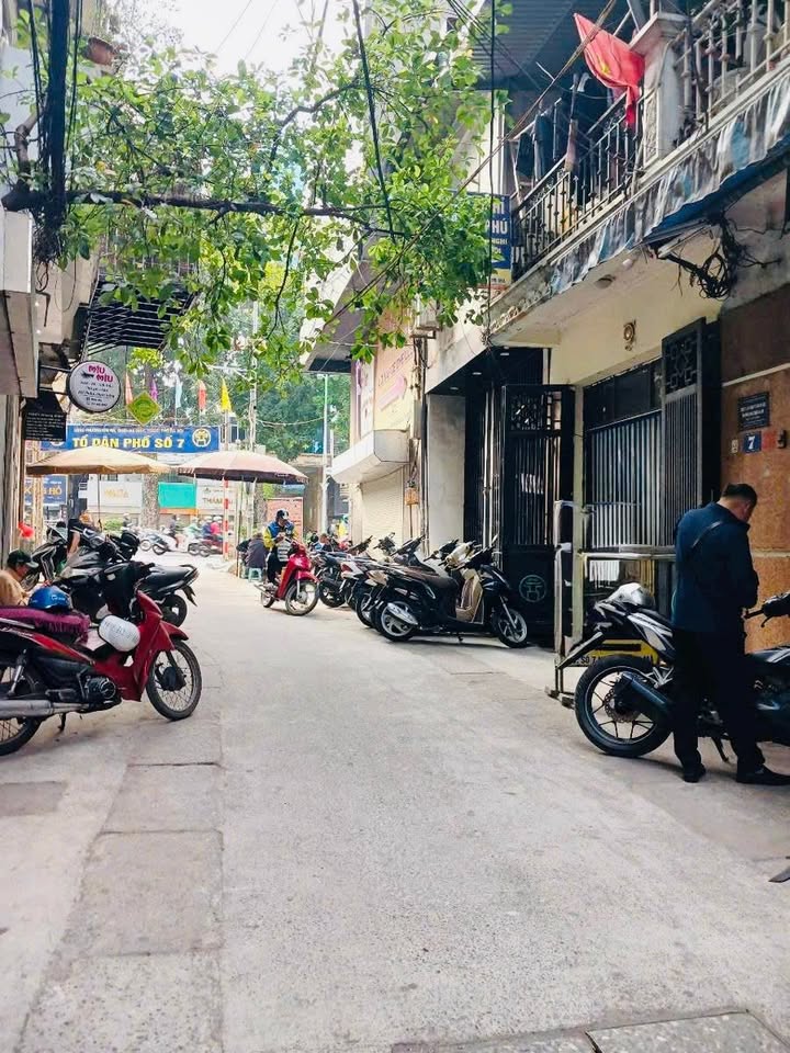 Đất nền Kim Mã 75m² giá 12.75 tỷ - Nở hậu, phù hợp xây CHDV