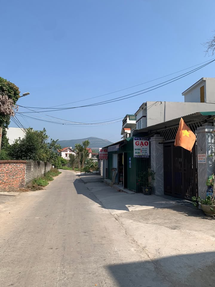 Lô đất 135m² khu Thanh Sơn 8, Uông Bí giá 1.5 tỷ - Đầu tư sinh lời ngay!