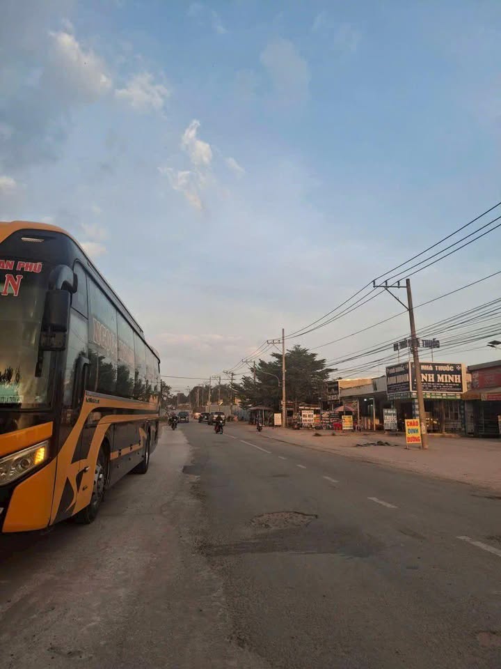 Đất mặt tiền đường ĐT 747 Tân Uyên 2000m² giá 20 tỷ - Cơ hội đầu tư sinh lời!