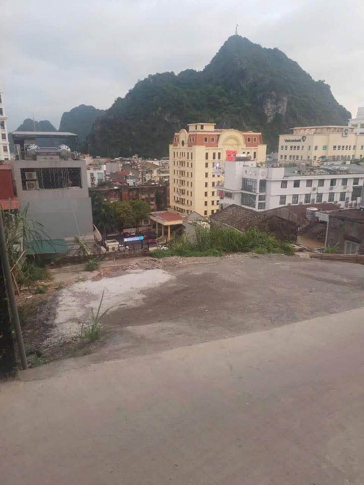 Đất Bạch Đằng Hạ Long 81m² giá 1 tỷ - View Vịnh tuyệt đẹp!