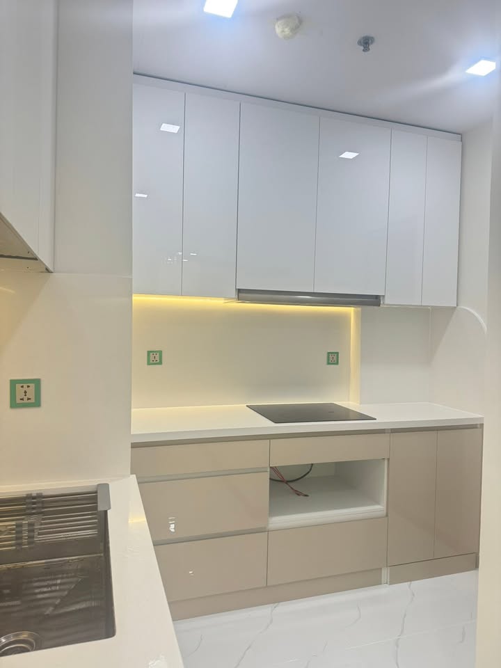 Căn hộ 2PN Vinhomes Central Park 80m² giá 11.45 tỷ - Full nội thất mới!