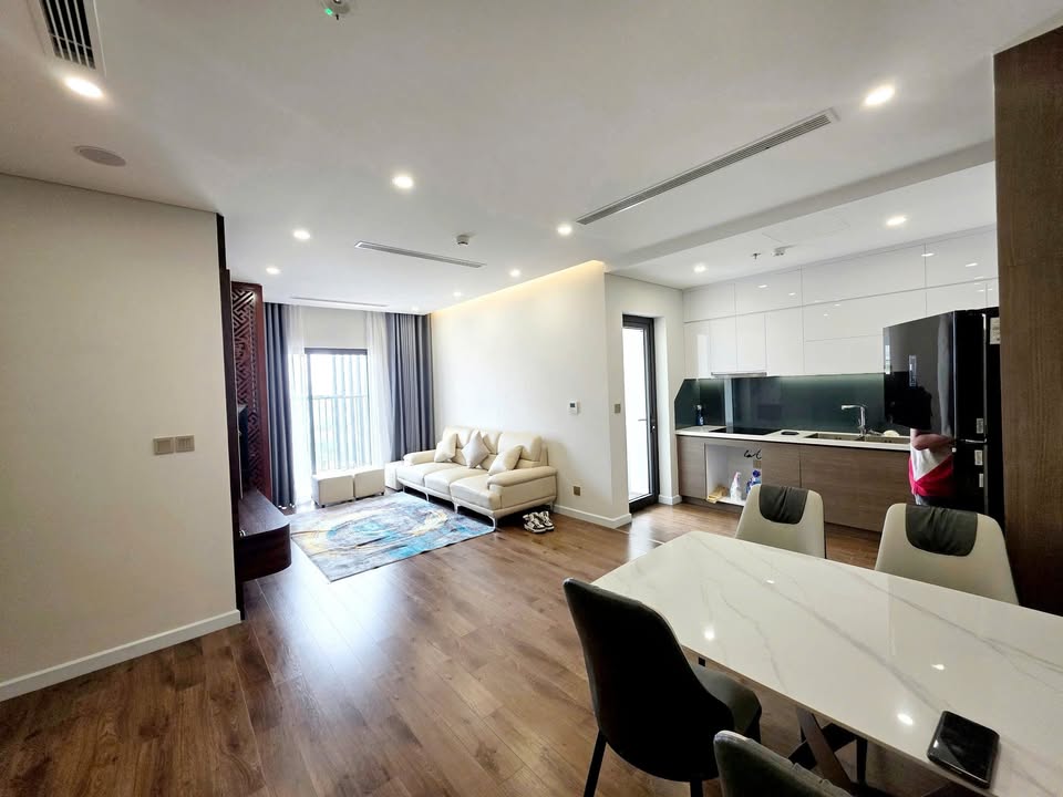 Chung cư Hoàng Thành Pearl 81m² giá 16 triệu - Full đồ, vào ở ngay!