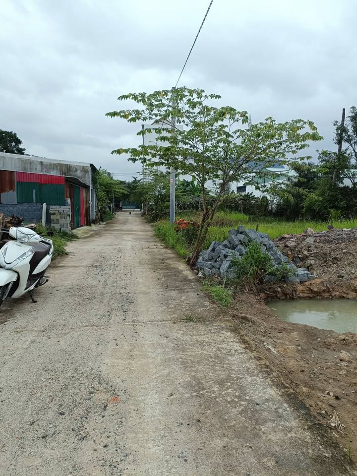 Đất nền Nha Trang, 73m² giá 1.6 tỷ - Sổ đỏ chính chủ, hẻm ô tô rộng rãi!