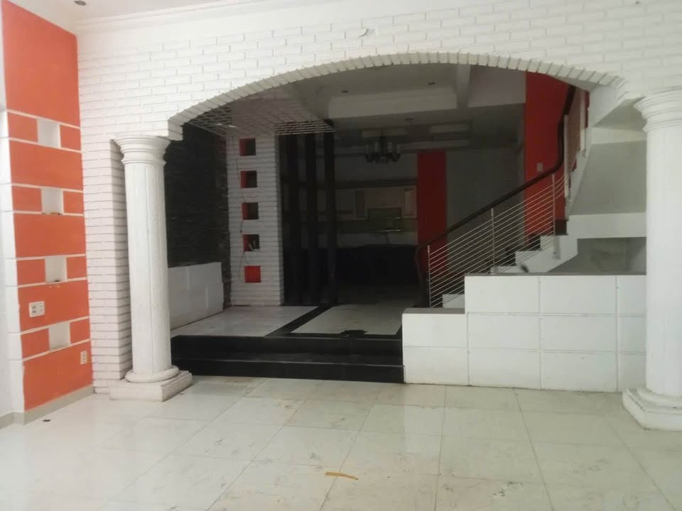 Nhà 2 Mê đường Mai Hắc Đế, Buôn Ma Thuột 103m² giá 5.15 tỷ - Thiết kế thông thoáng