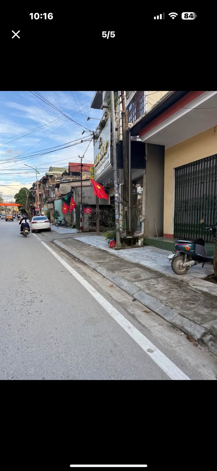 Nhà riêng Yên Ninh, Yên Bái 122.7m² giá 1 tỷ - Ô tô đỗ cửa, không ngập úng!