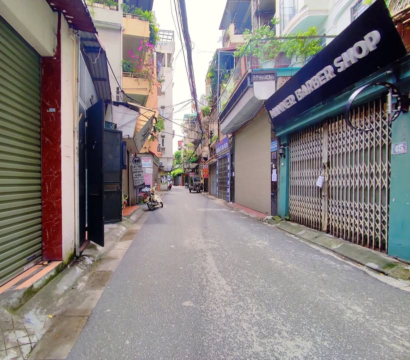 Nhà ở Ba Đình, Vĩnh Phúc 68m² giá 18.5 tỷ - Bán đất, ô tô đỗ cửa!