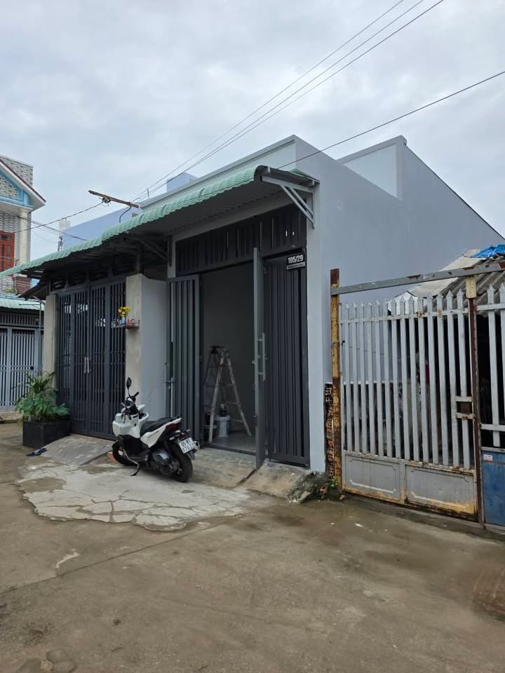 Nhà 2 mặt tiền Hẻm 105 Trần Quang Diệu, 63m² chỉ 1.69 tỷ - Giao ngay nội thất!