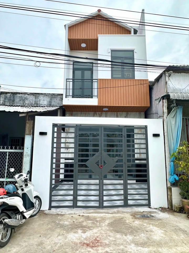 Nhà mặt tiền đường Hoàng Quốc Việt, An Bình, 86m² giá 3.95 tỷ - Cơ hội đầu tư tuyệt vời!