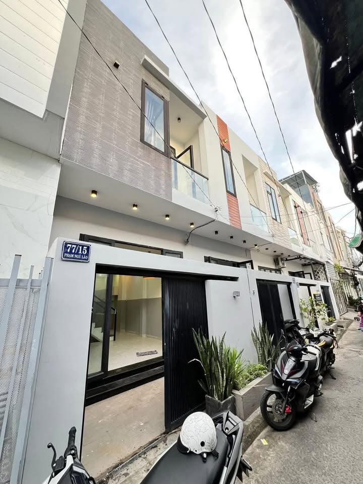 Nhà cho thuê hẻm 77 Phạm Ngũ Lão, Quận Ninh Kiều 54m² giá 8 triệu - Tiện nghi đầy đủ!