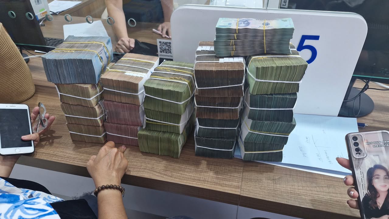 Nhà 3 tầng đường Hoàng Hoa Thám, Hải Châu 74.4m² giá 14 tỷ - Tiềm năng sinh lời cao!