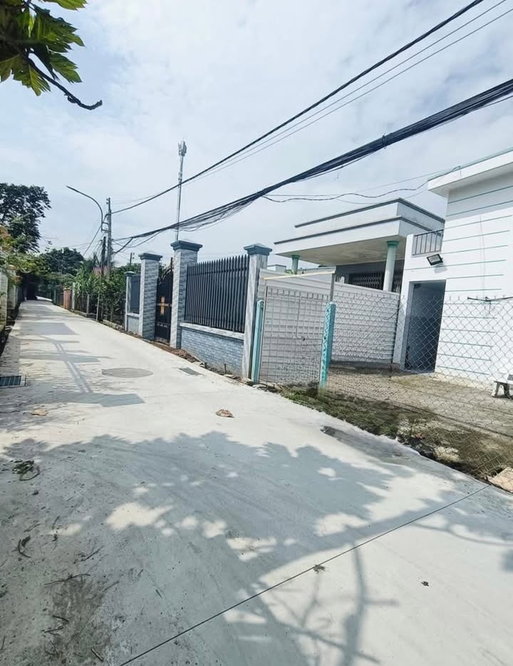 Nhà cho thuê đường Nguyễn Trung Trực, Mỹ Tho 50m² - Gần cầu Vỹ, ô tô vào tận nơi!
